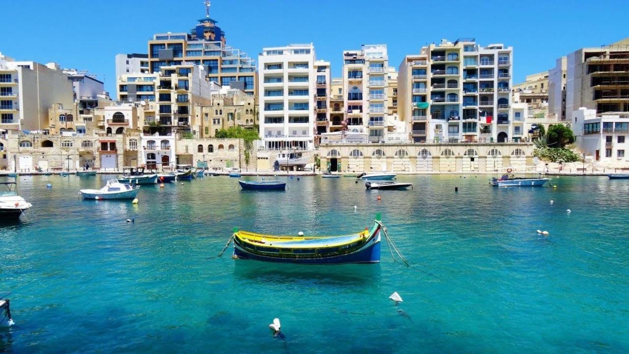 Modern Apartment Steps From Balluta Bay Sliema Exterior foto